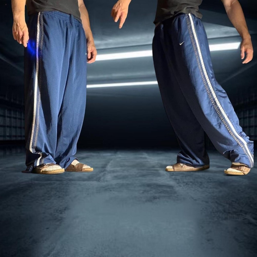 Nike Y2K Navy Blue Track Pants Athletic Joggers Wide Leg Swoosh Stripe Size XL